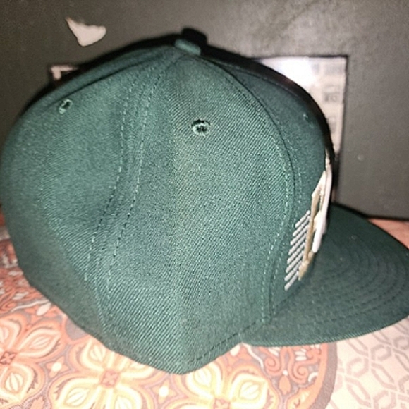 🏫 University of Southern Florida Bulls, New Era, 59Fifty, Green 🏫✨ - Picture 5 of 5